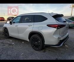 تۆیۆتا هایلاندەر